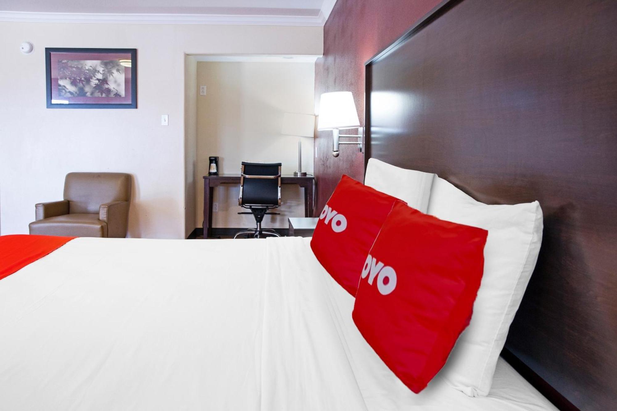 Oyo Hotel Mcallen Airport South Buitenkant foto