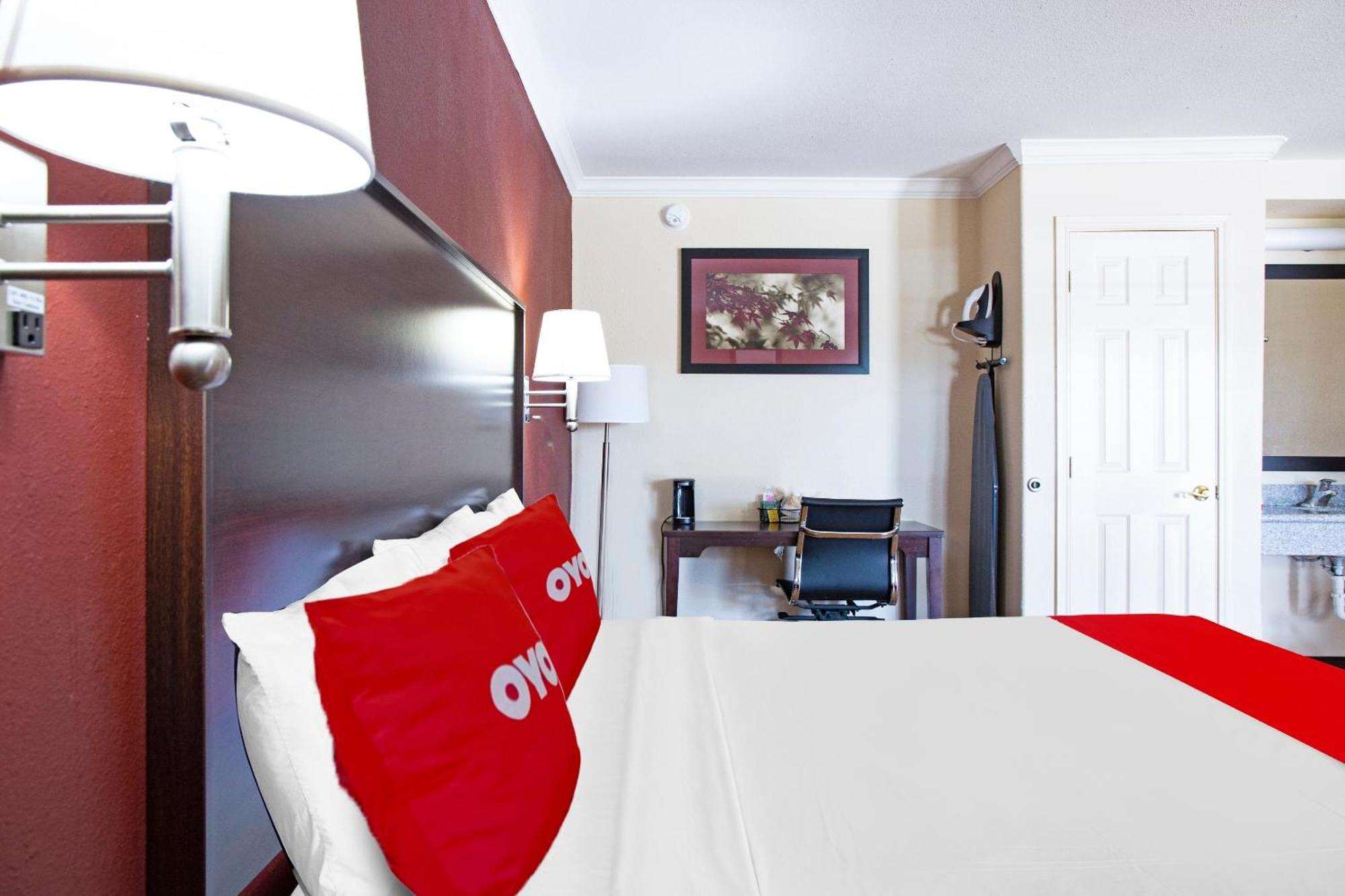 Oyo Hotel Mcallen Airport South Buitenkant foto