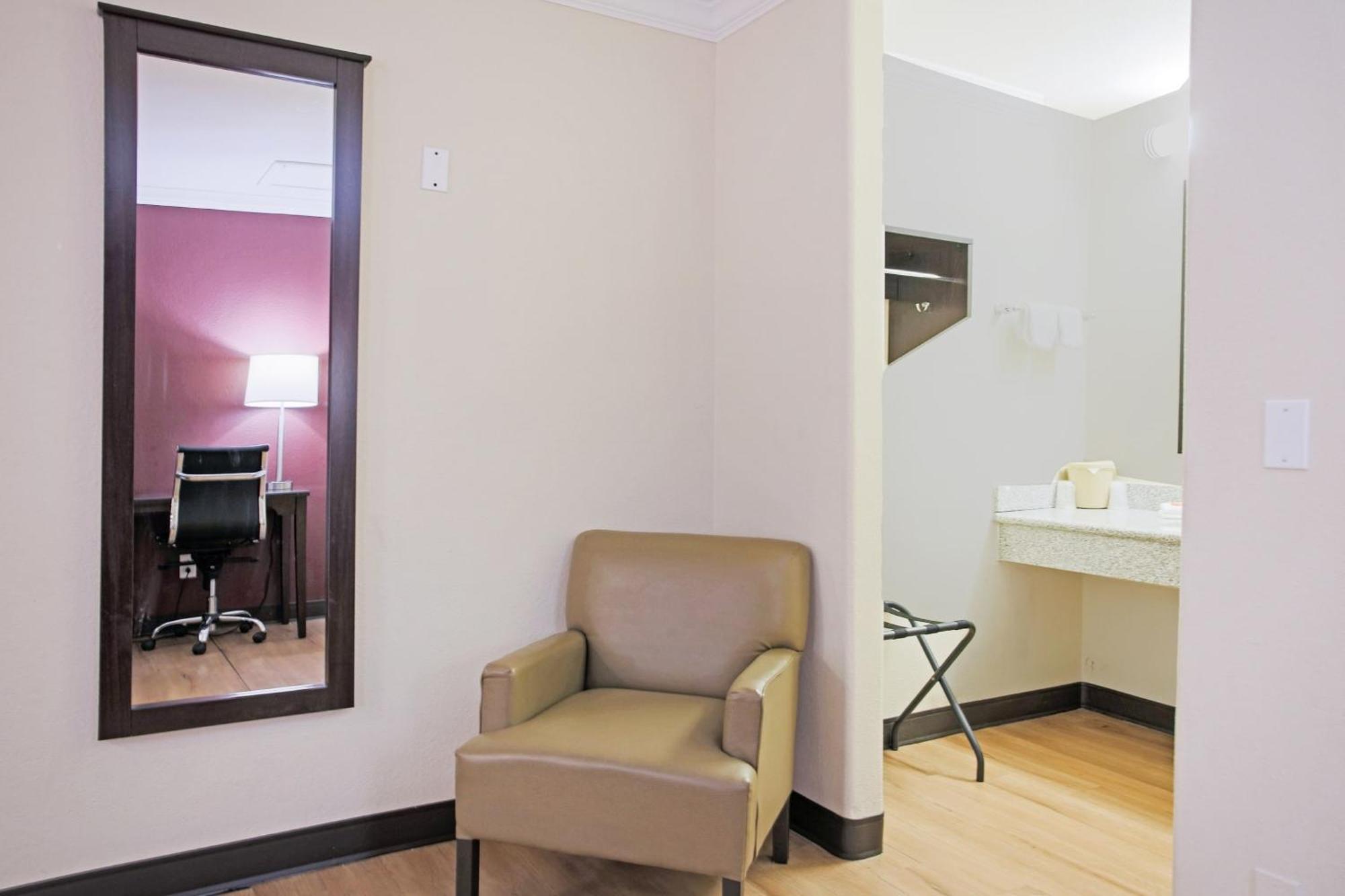 Oyo Hotel Mcallen Airport South Buitenkant foto